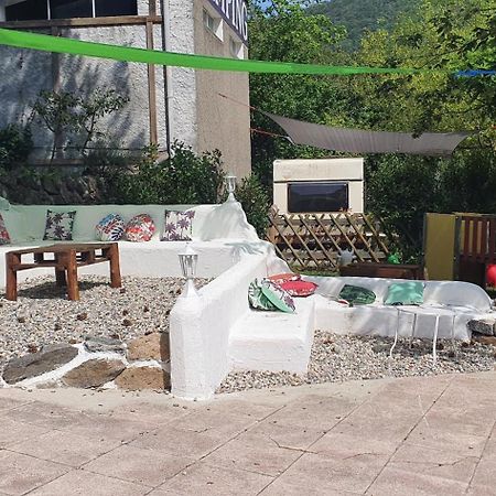 Camping Les Lavandes Darbres Екстер'єр фото