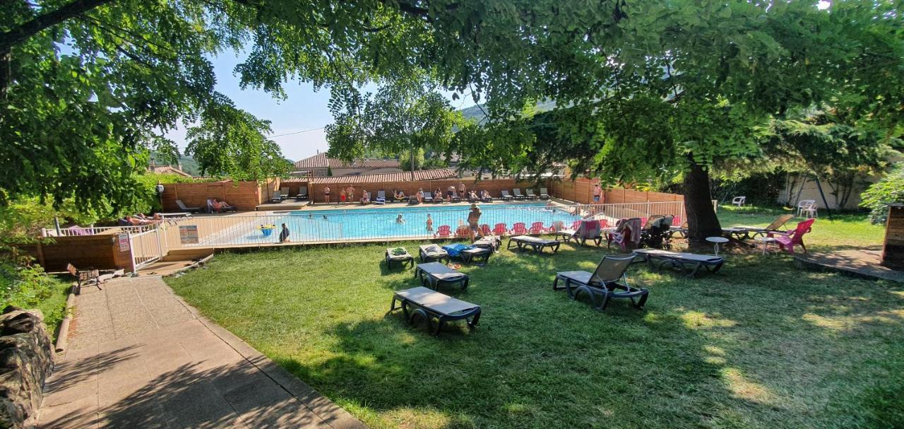 Camping Les Lavandes Darbres Екстер'єр фото