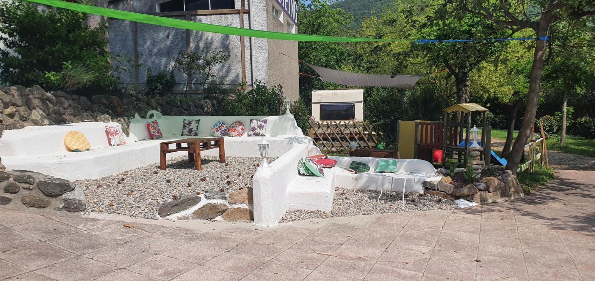 Camping Les Lavandes Darbres Екстер'єр фото